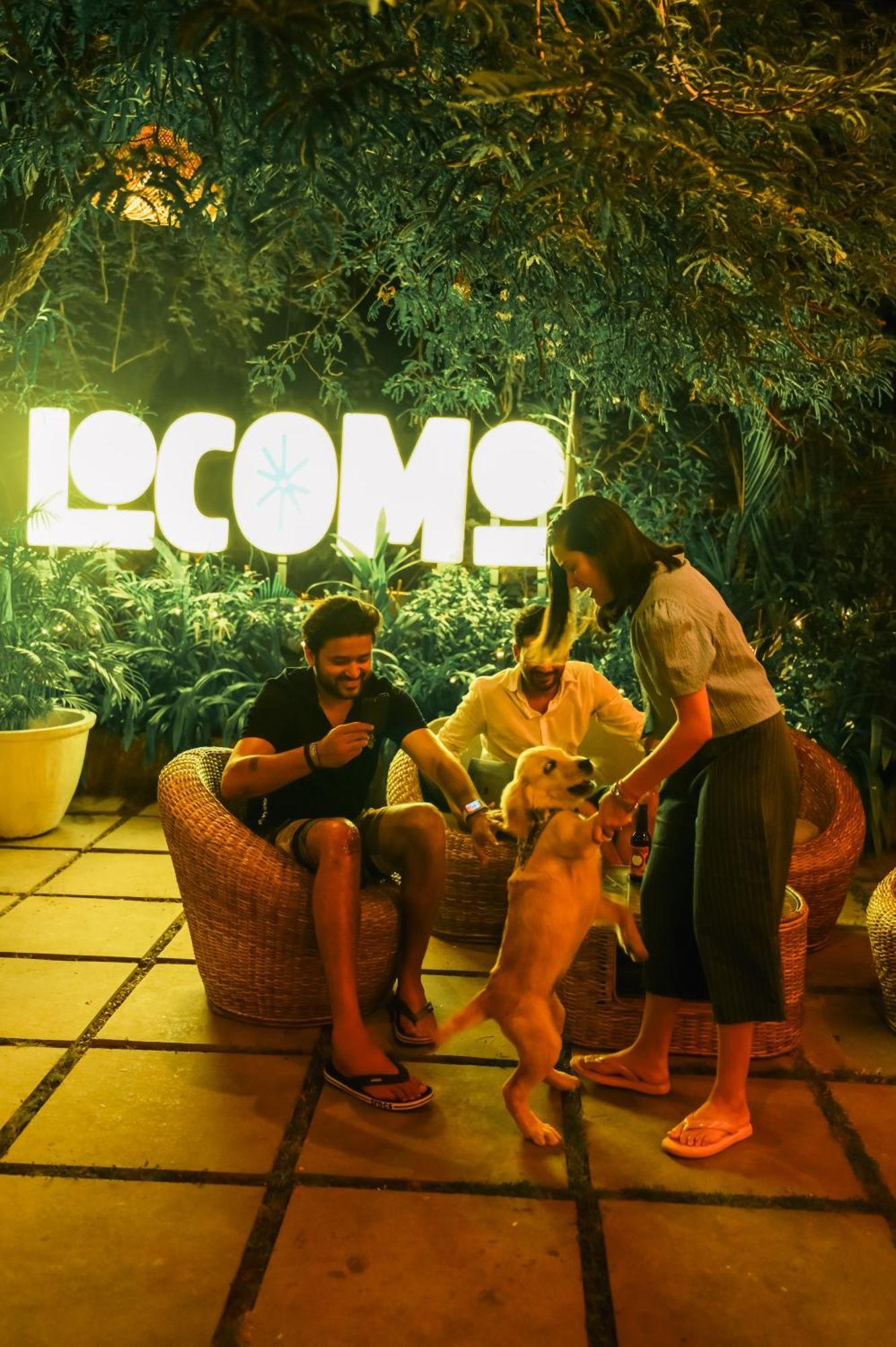 Locomo Boutique, Morjim - Stay Work Eat Exterior foto